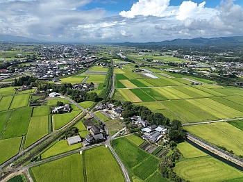 20250917akasaka doron02.jpg(139710 byte)